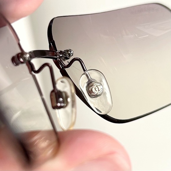 CHANEL Classic Vintage Y2K Rimless CC Logo Gradient Lens 4068 Sunglasses - Picture 7 of 8